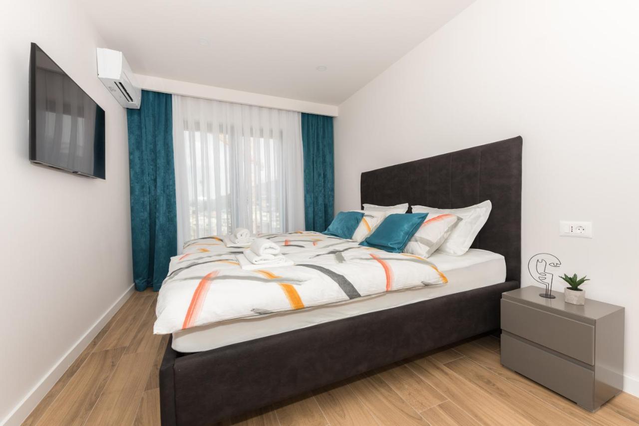 Luxury Adria Sea & City View Apartment Makarska Exterior foto