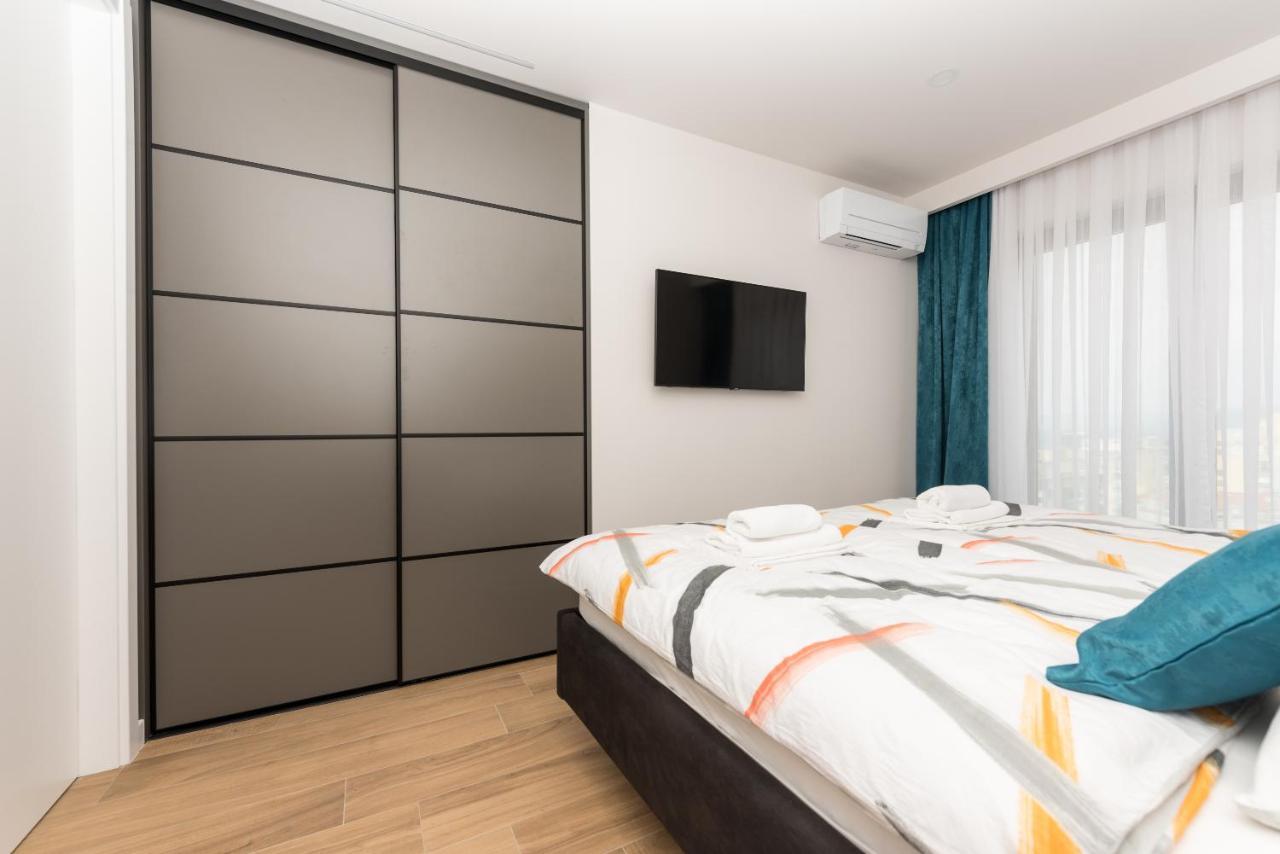 Luxury Adria Sea & City View Apartment Makarska Exterior foto